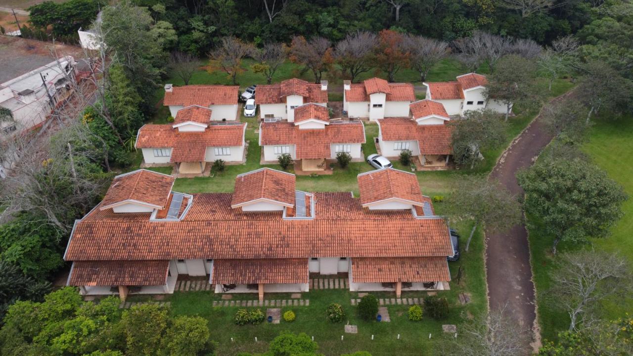 Hotel Lago Das Pedras Apucarana Bagian luar foto