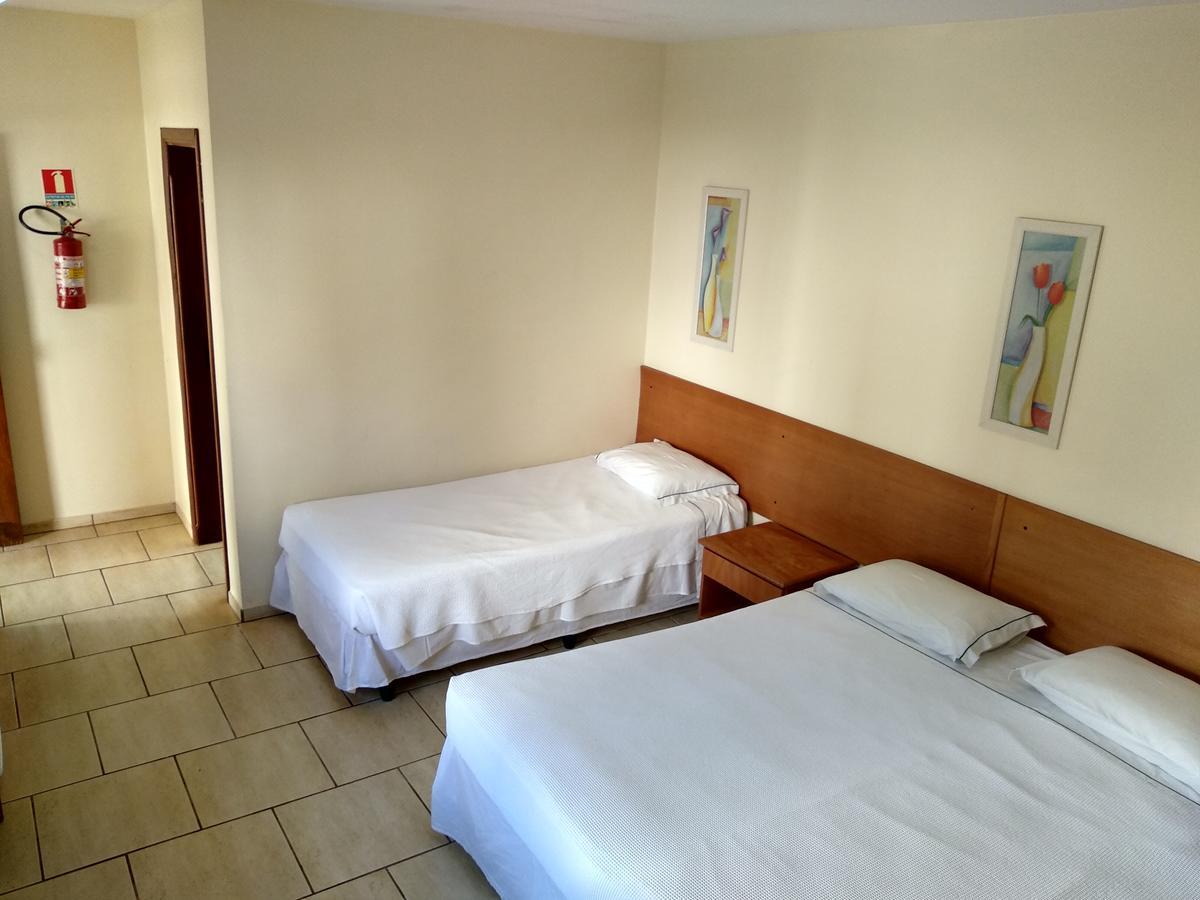 Hotel Lago Das Pedras Apucarana Bagian luar foto