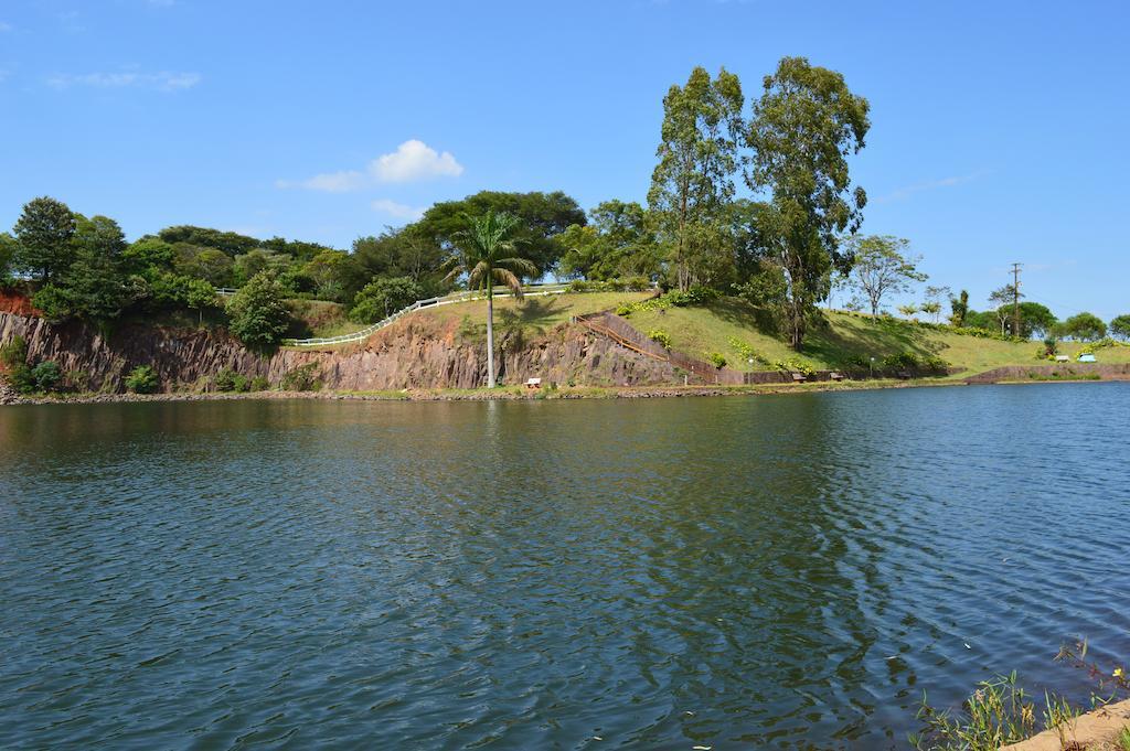 Hotel Lago Das Pedras Apucarana Bagian luar foto
